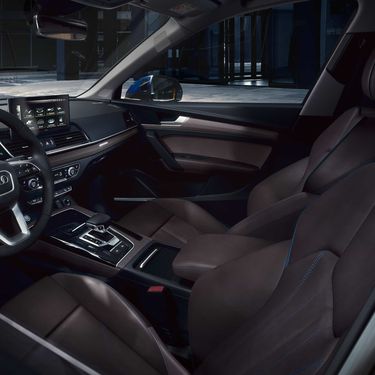 Foto del interior de un Audi Q5 Sportback. 